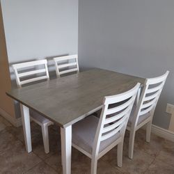 Kitchen Table And Chairs 