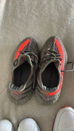 Womans or kids shoes.