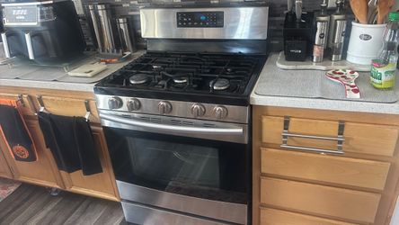 Used Samsung stove