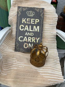 Picture and crown decorations