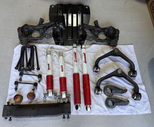 Full Suspension Components off 20-26 GMC/Chevy 2500/3500