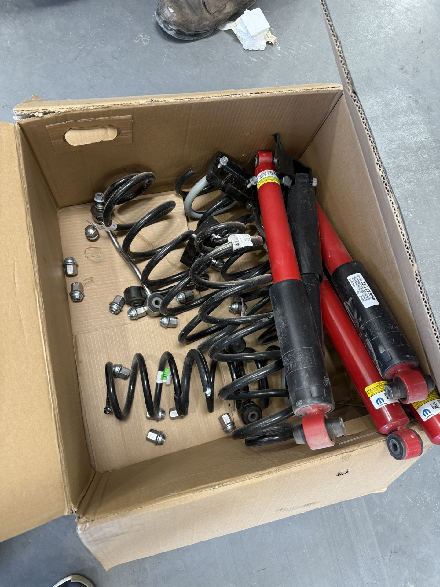 Brand New OEM 2025 Jeep Rubicon X Suspension.