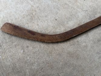100 yr old Hockey Stick , 1 piece of wood , true historic piece , Great Wall Hanger for Man Cave