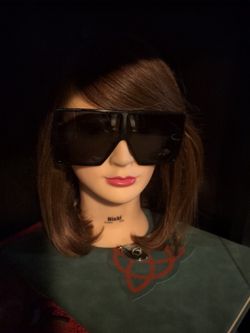 Saint Laurent Betty Sunglasses 