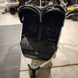 Thule Urban Glide 2 Double Jogging Stroller 