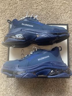 BALENCIAGA MEN'S TRIPLE S CLEAR SOLE SNEAKER IN BLUE