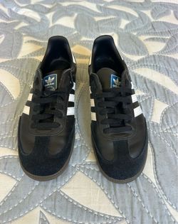 ADIDAS SAMBA 9.5 MEN/10.5 WOMEN