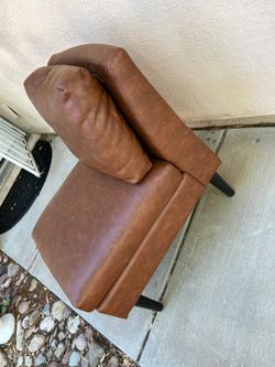 Fox Leather Accent Chair