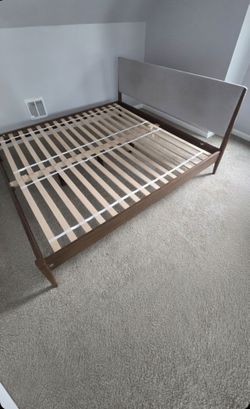 West Elm Modern Show Wood King Bed Frame - Feather Grey Chenille Tweed - Excellent Condition!