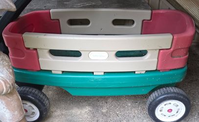 Little Tikes Wagon