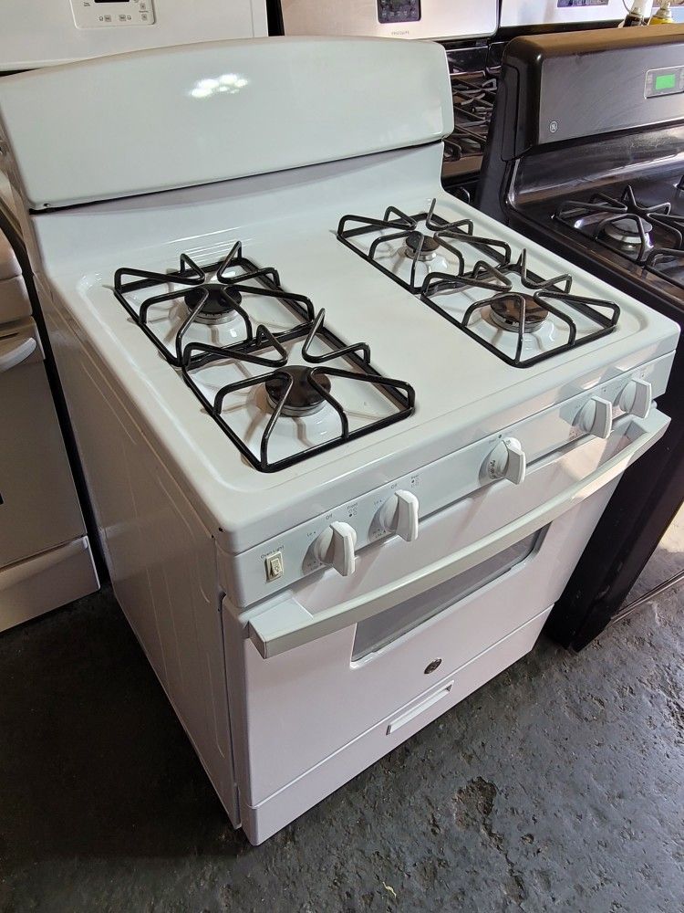 GE 4 Burner Apartment Size Gas Stove Range Estufa 