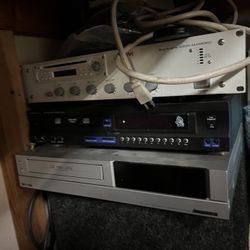 Audio Equipment - Speakers, Karaoke, DJ
