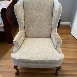 Vintage Chair ! Very Nice 