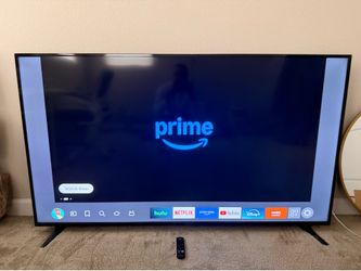 Insignia 70” 4K UHD Smart  TV