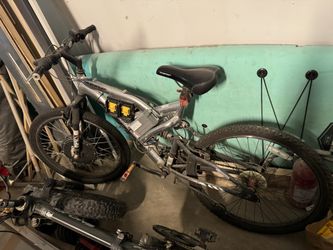 Makita Battery Powered Bike!