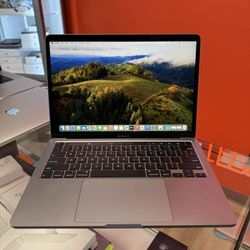2020 13” MacBook Pro Core i5 8GB Ram 256SSD! Like new!