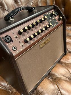 Boss Acoustic Singer Live Amplifier