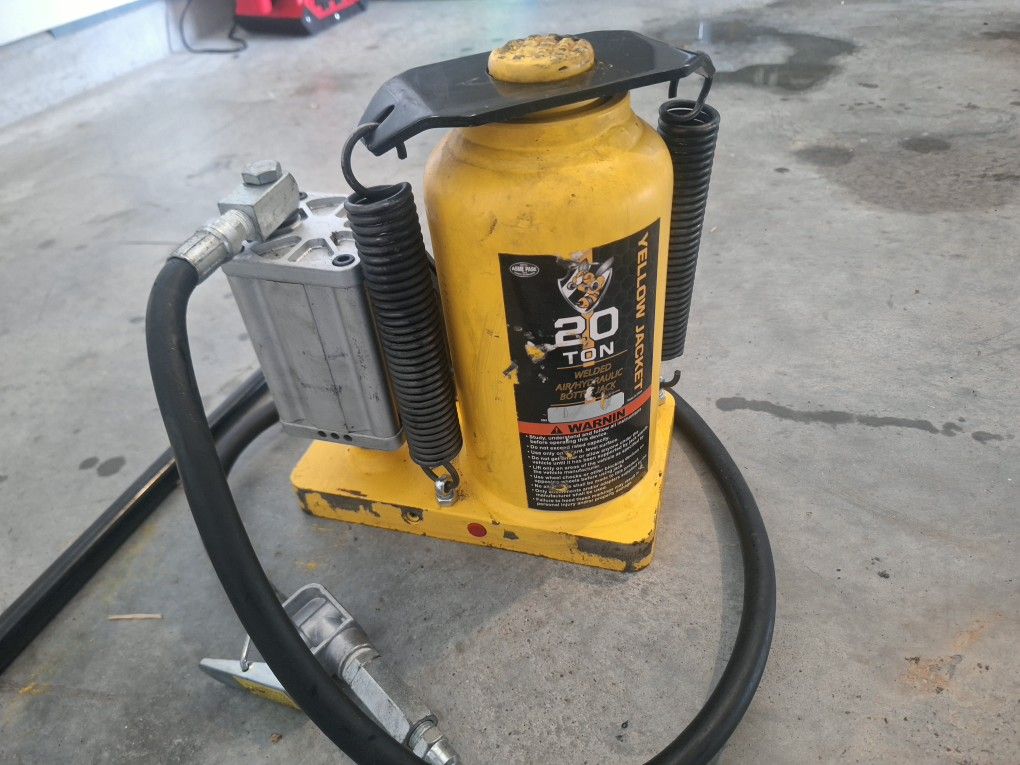 20 Ton Air/Hydraulic Jack