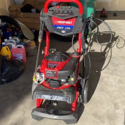 2700 pressure washer 