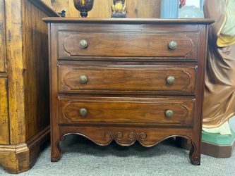 Drexel three drawer nightstand   29 x 17 x 26 h 