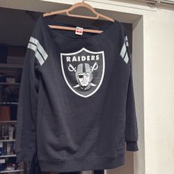 Womens las Vegas Raiders Off The Shoulders Sweater