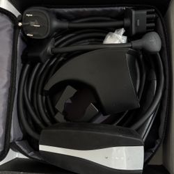 Tesla Mobile Connector