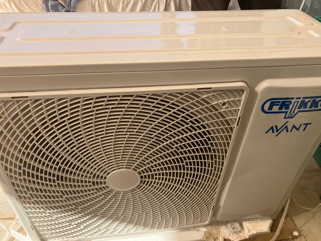 2 Ton Avant Mini Split Air Conditioner