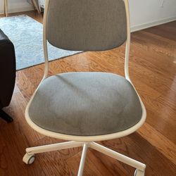 Free Kids Chair