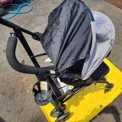 Chicco Liteway Stroller.