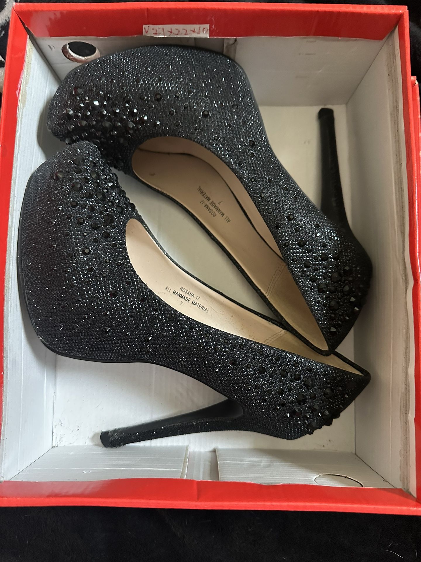 Black Heels Size 7