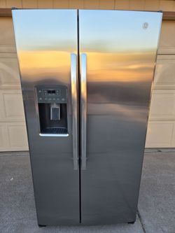 Refrigerator GE Stainless Steel