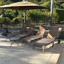 4 Sunbrella Woven Chaise Lounge Chairs 