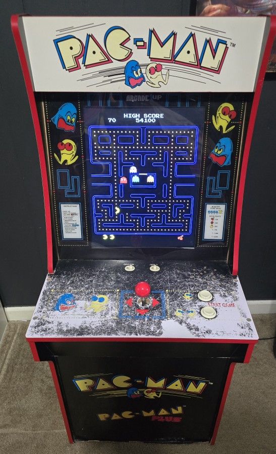 Pacman Plus Arcade 1up