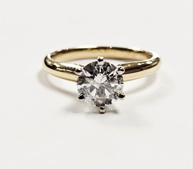 Gold Soliraire 1 Carat Diamond Ring