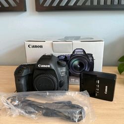 Canon EOS 5D Mark IV 30.4MP Digital SLR Camera - Black (Body Only)