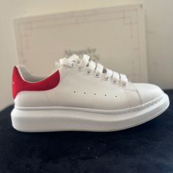 Alexander Mcqueen