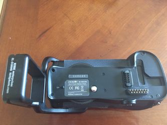 Battery grip and L Bracket