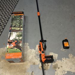 Black+Decker Electric Pole Saw