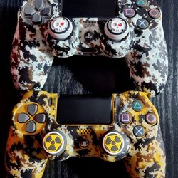 Custom PS4 Controllers