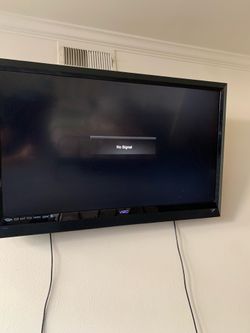 47 inch Vizio TV