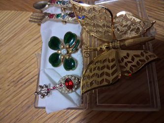 Vintage Pins