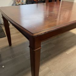 Dinning Table Extended,6 Chairs 