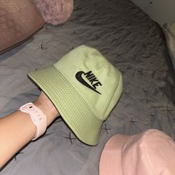 Nike Bucket Hats 