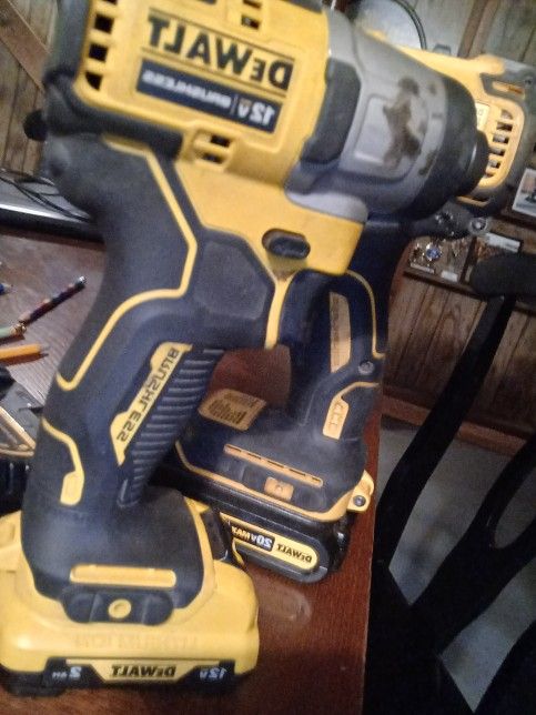 20v Dewalt Drill And 12v Impact Driver With 2 Batteries And Charger 