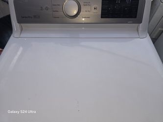 LG Gas Dryer King Size Capacity And Heavy Duty Works Exelent Semi New