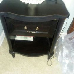 Black End Table With Draw