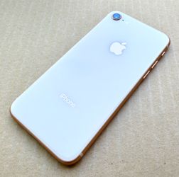 LIKE NEW - Factory Unlocked Apple iPhone 8 (64 GB) Gold