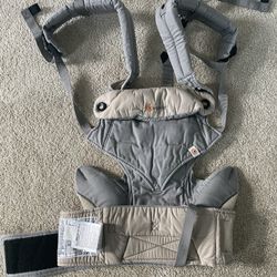 Ergobaby Carrier