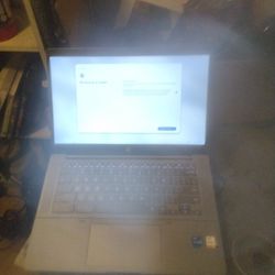 HP Chrome Book B&O