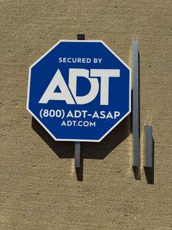 ADT YARD SIGN